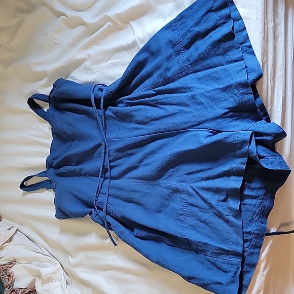 3 XL womens old navy (2) short dresses and (1) blue romper - Picture 3 of 5